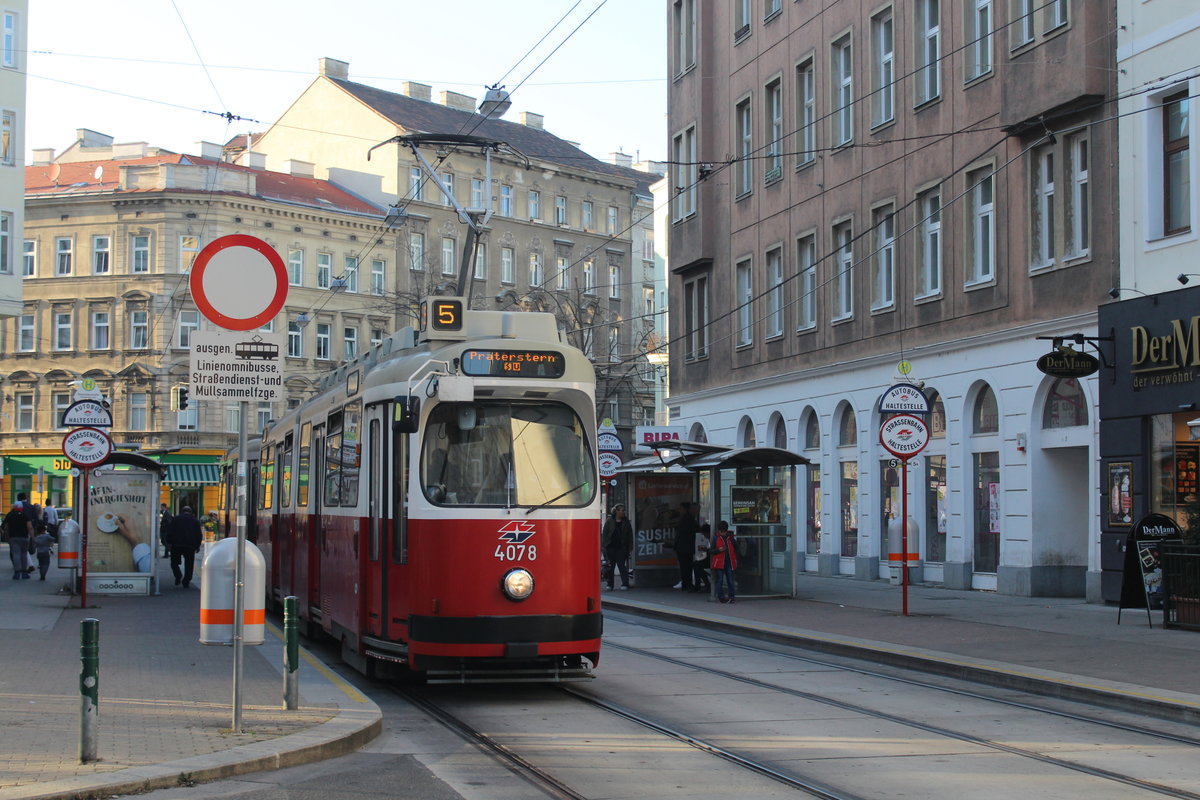 Wien Wiener Linien SL 5 (E2 4078) XX, Brigittenau, Rauscherstraße / Bäuerlegasse (Hst. Rauscherstraße) am 16. Oktober 2017.