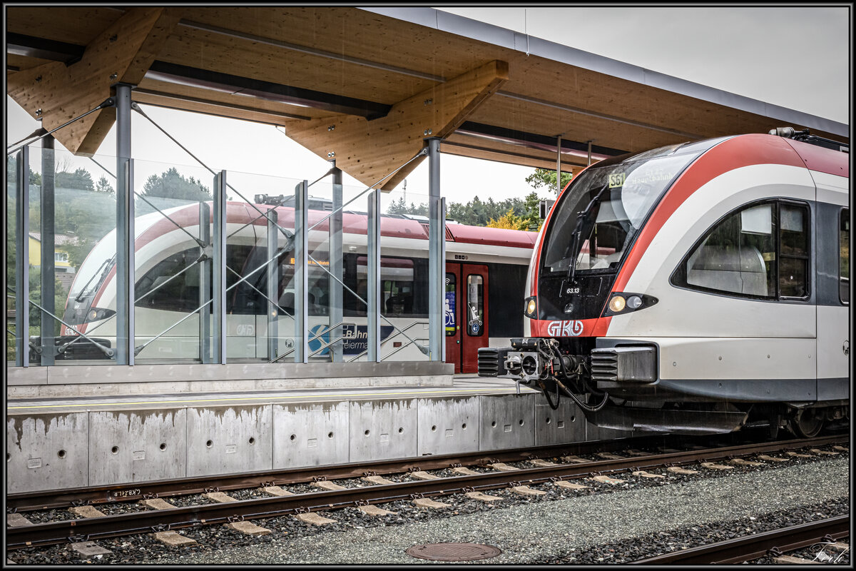 Zugbegegnung im Bahnhof Lannach . 17.September 2021
