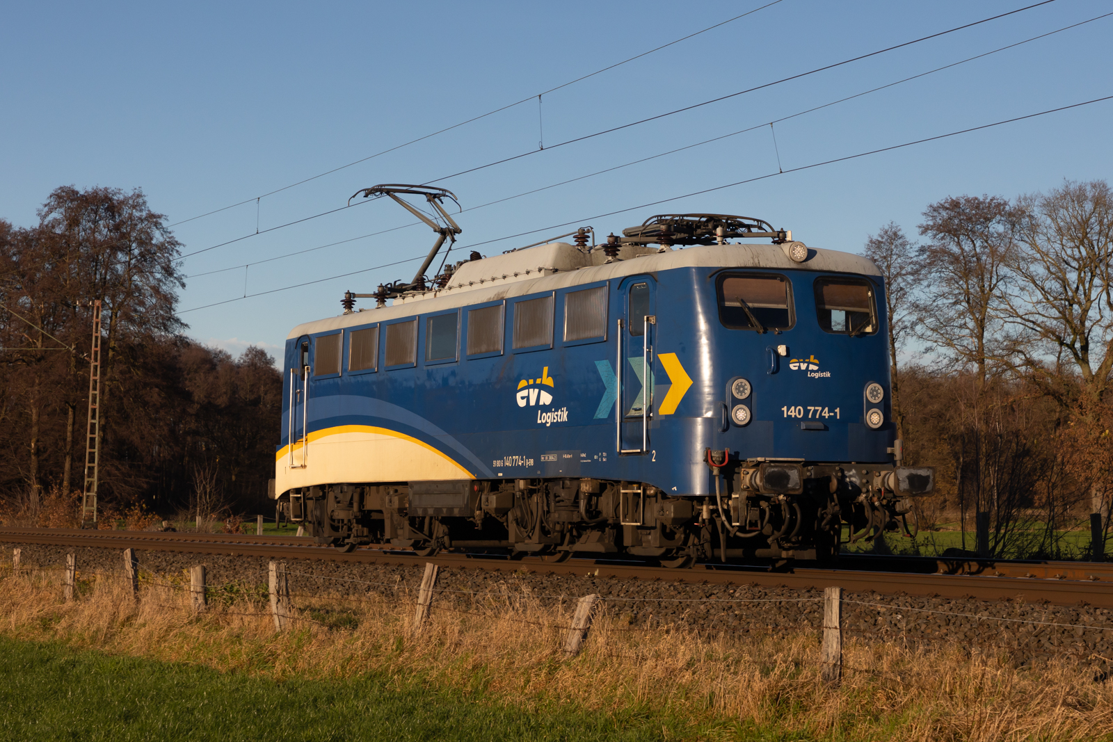 140-774-1 als Lz bei Langwedel Rohrsen gen Hannover. 30.11.24