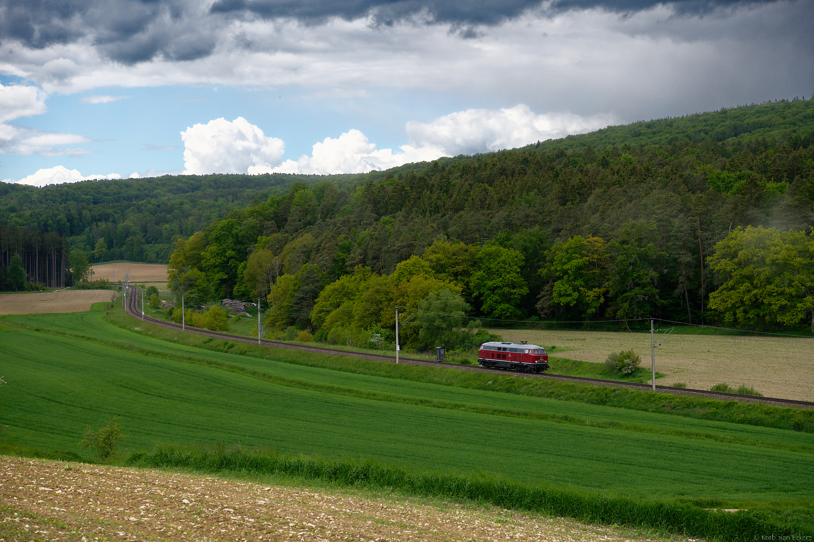 215 001 IGE als Lz bei Kehlheim Richtung Regensburg, 29.05.2021