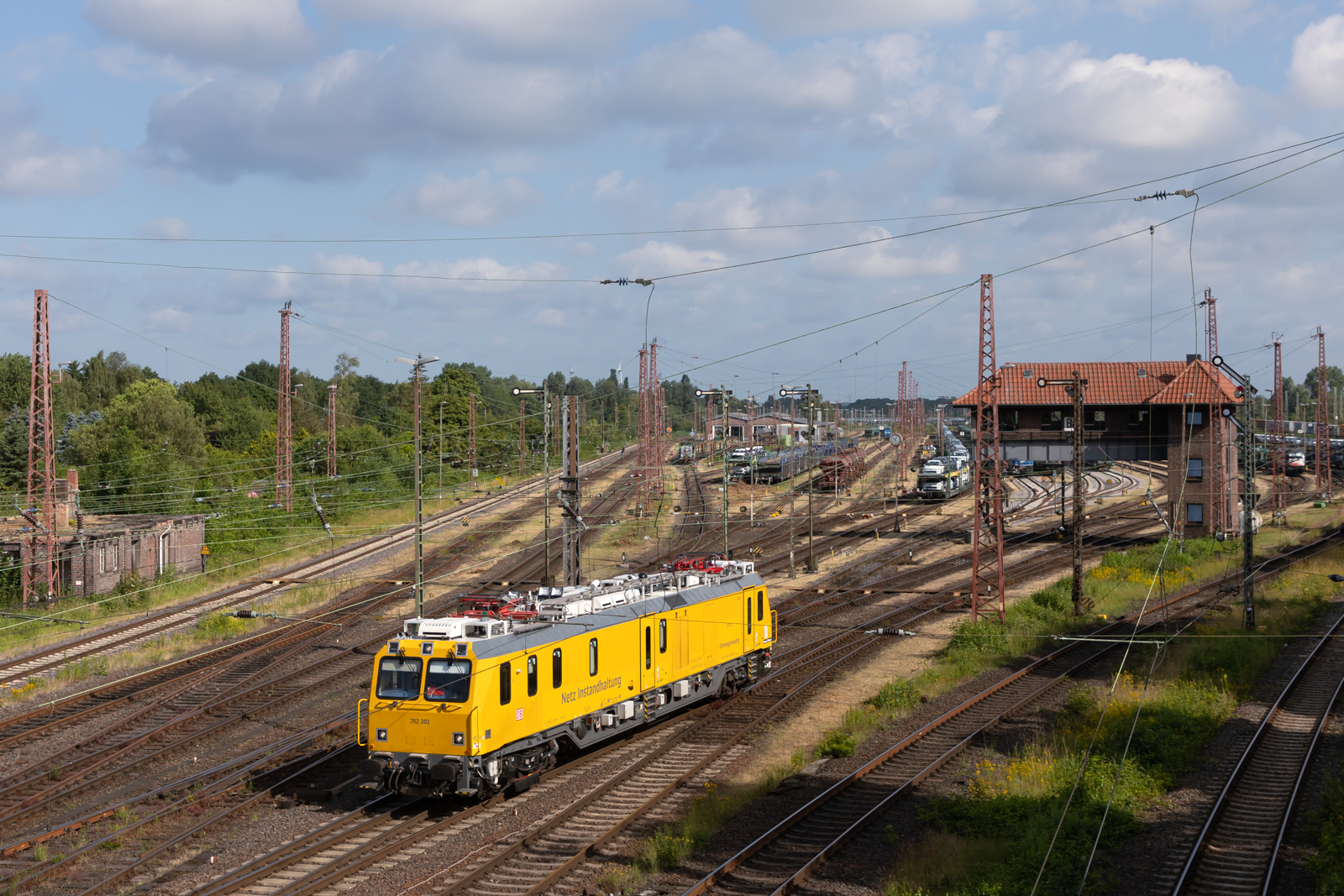 702 202 im Rangierbahnhof Bremen 28.6.24