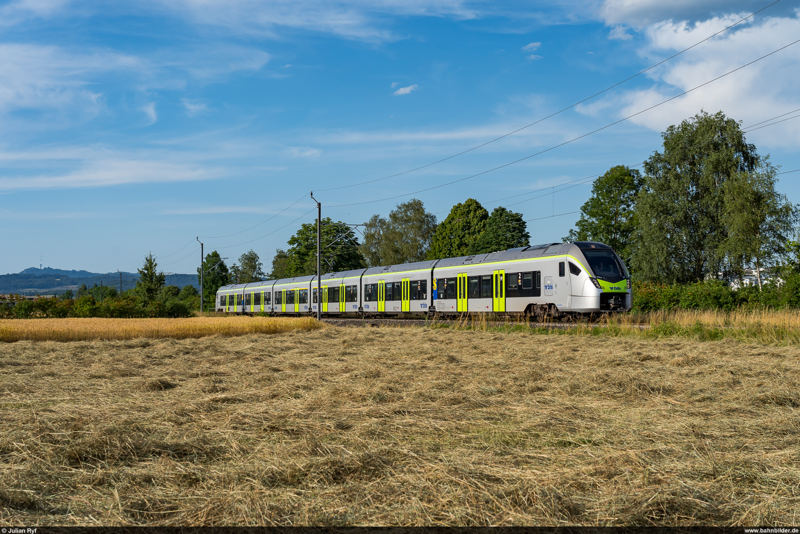 BLS RABe 528 206 / Belp, 9. Juli 2024<br>
S4 Langnau i. E. - Thun