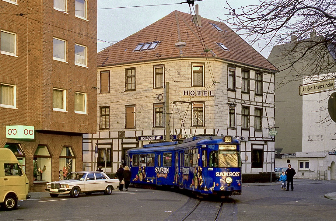 Bogestra 284, Herne An der Kreuzkirche, 05.12.1987.
