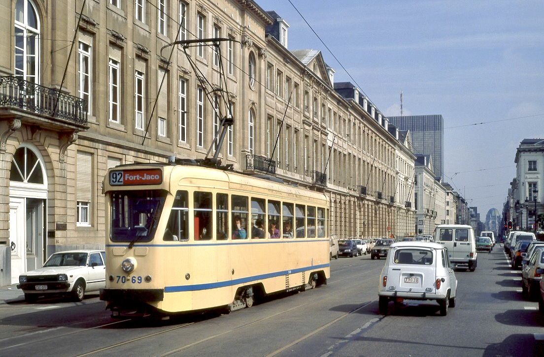 Brüssel 7069, Koningstraat / Rue Royale, 22.05.1991.