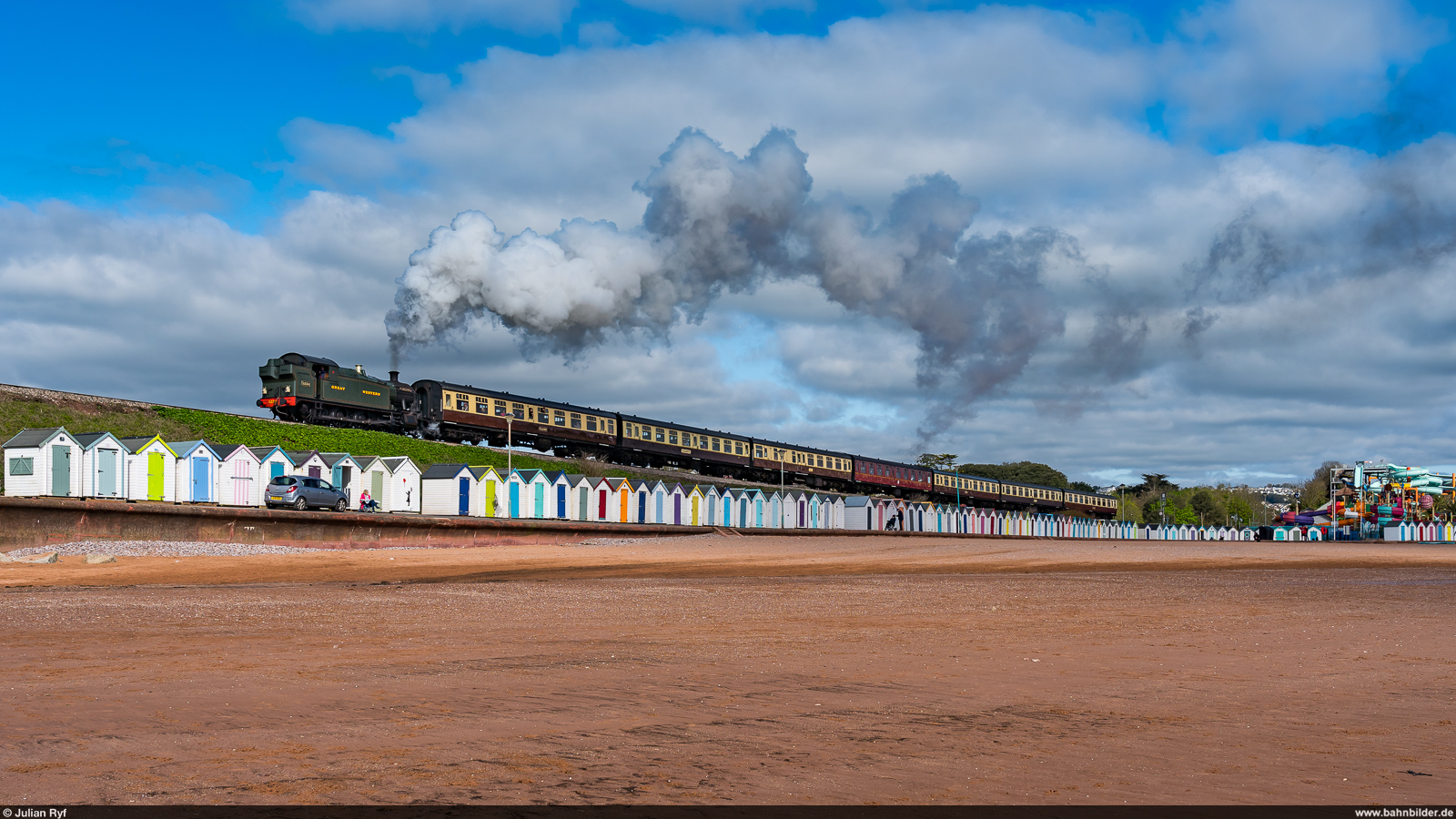 Dartmouth Steam Railway 5239  Goliath  / Goodrington Beach Paignton, 19. April 2024<br>
Paignton - Kingswear (- Dartmouth)