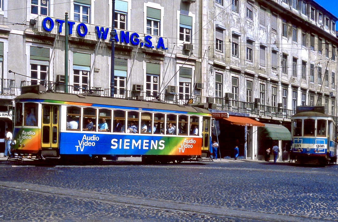 Lisboa 331, 361, Praça do Duque da Terceira, Cais do Sodré, 12.09.1990.
