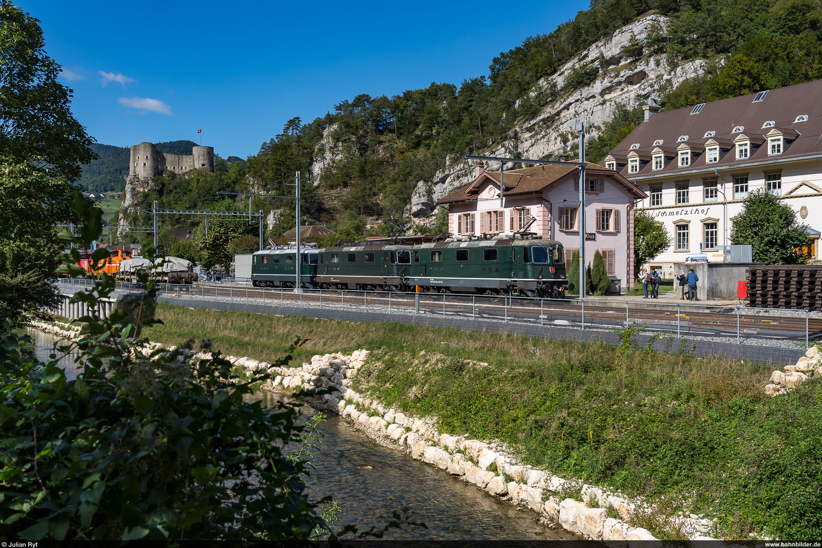 SBB Re 420 161 & SBBC Re 420 335 & DSF Re 420 173 / Klus, 15. September 2024<br>
BoBo-Treffen zum Jubiläum 60 Jahre Re 4/4 II in Balsthal