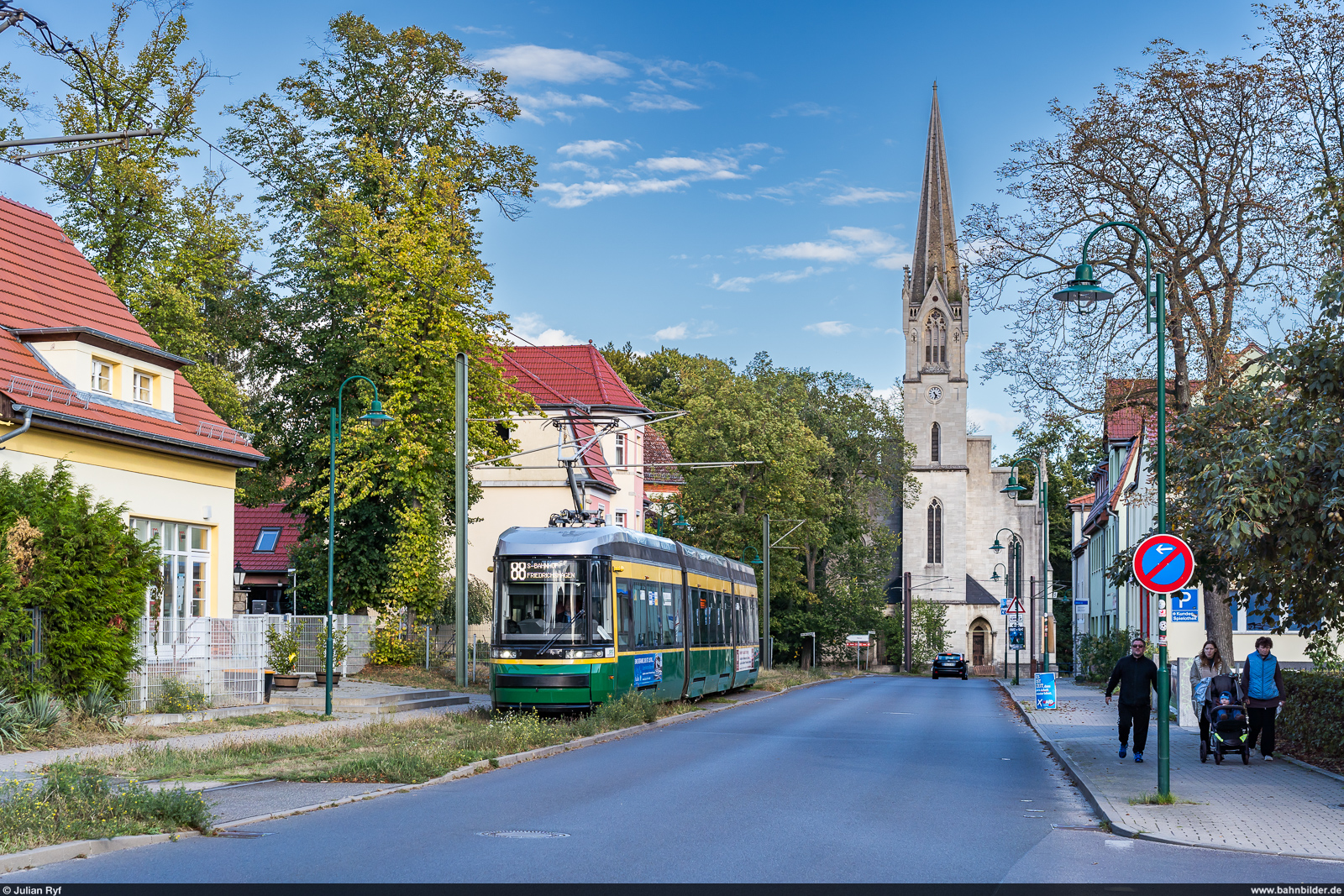 Schöneicher-Rüdersdorfer Strassenbahn Škoda Transtech Artic / Rüdersdorf Marktplatz, 28. September 2024