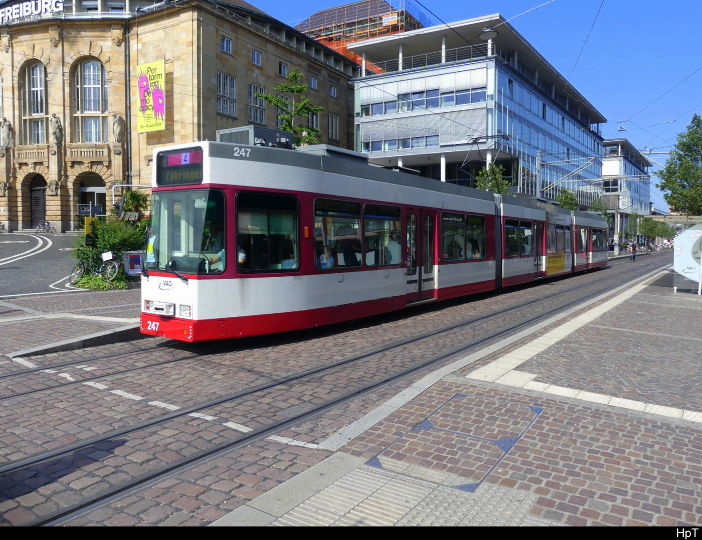 VAG Freiburg i.B. - Strassenbahn DUEWAG GT8Z Nr.247 unterwegs auf der Linie 4 in der Stadt Freiburg am 2024.06.07