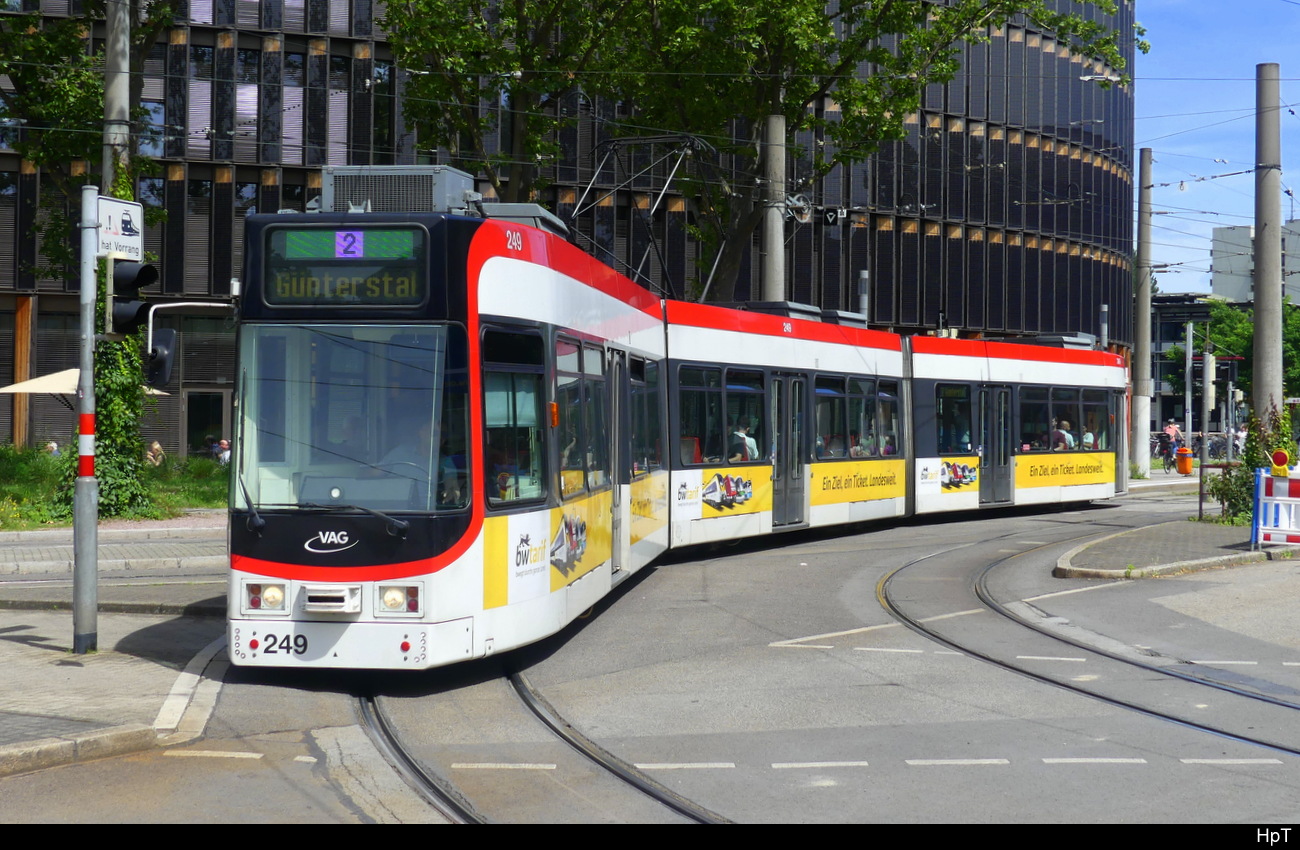 VAG Freiburg i.B. - Strassenbahn DUEWAG GT8Z Nr.249 unterwegs auf der Linie 2 in der Stadt Freiburg am 2024.06.07