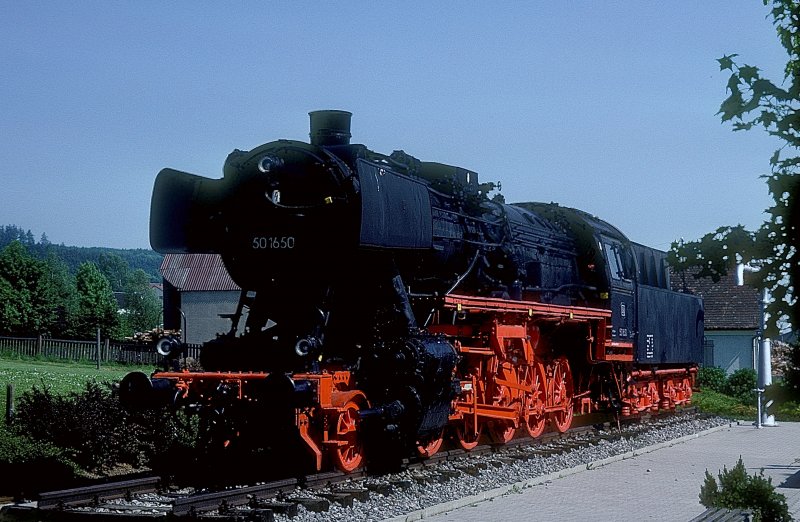 051 650  Aulendorf  30.05.82