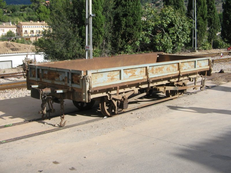 06.11.06,Mallorca,Bf.Bunyola,Bauwagen.