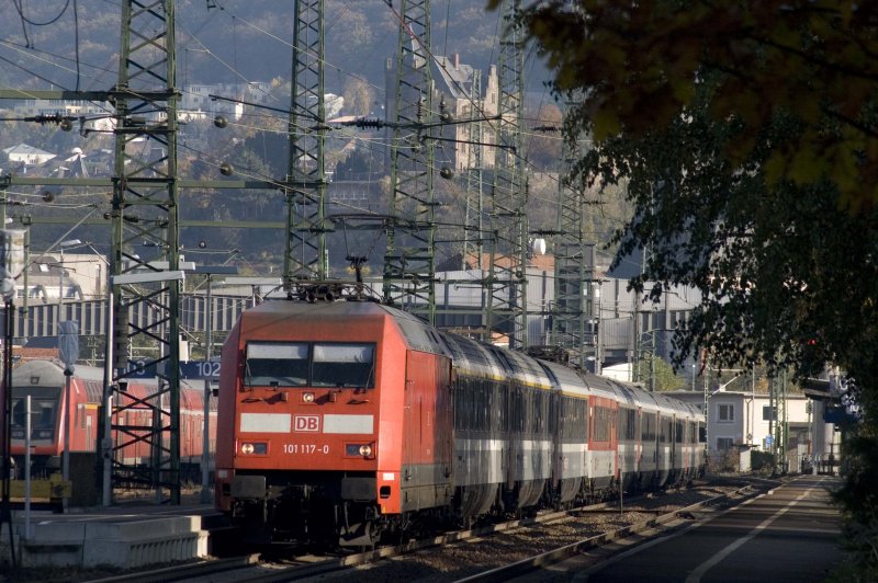 101 117 in Bingen Hbf.