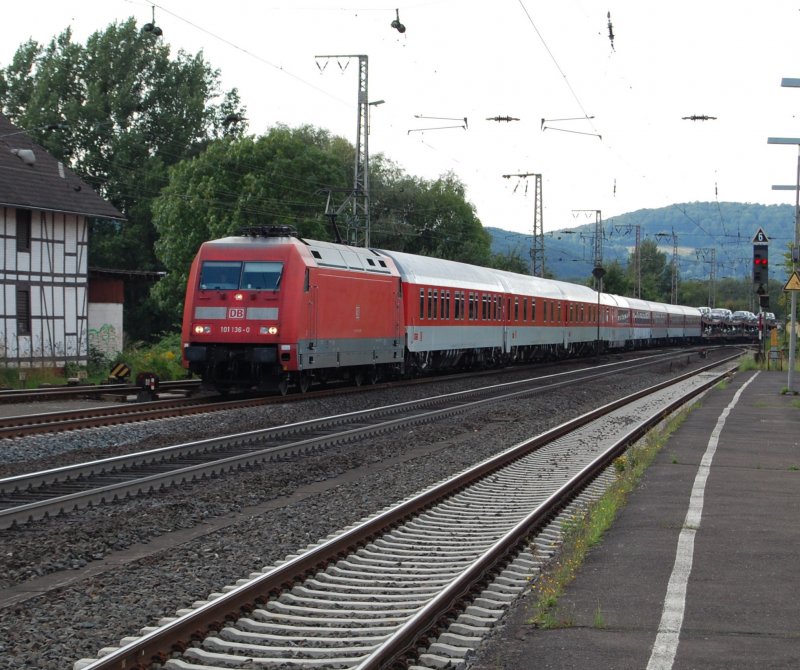 101 136 mit AZ xxxx am Abend des 20.08.2008 in Kriensen (berarbeitet wegen Gegenlicht)