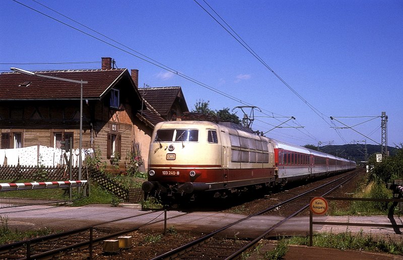 103 240  Ensingen  17.06.90