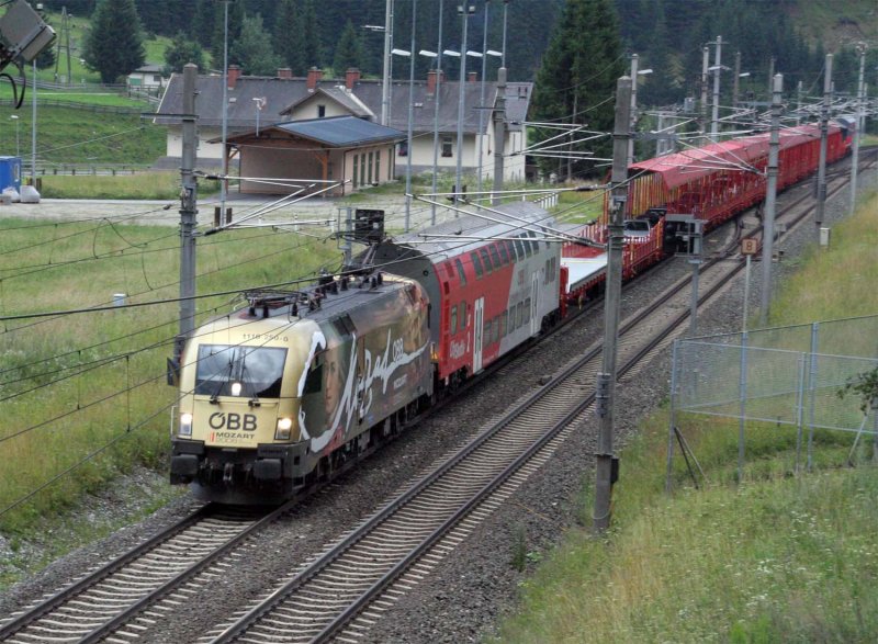 1116 250-0 die Mozart-lok am 17-8-2006 vor der Autoschleuse Mallnitz-Bckstein in Mallnitz