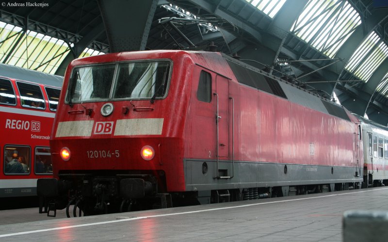 120 104-9 in Karlsruhe Hbf 10.8.09