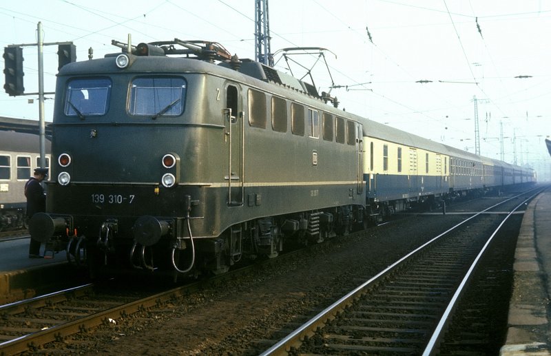 139 310  Giessen  02.03.75