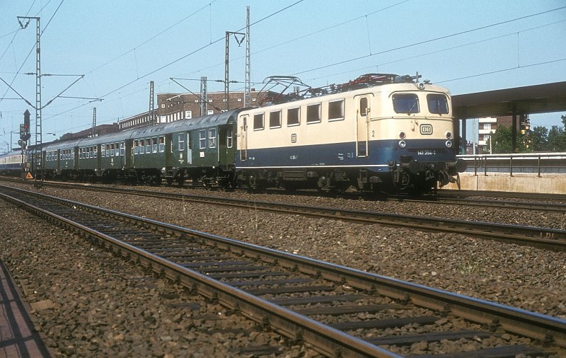 141 354  Veddel  09.07.82