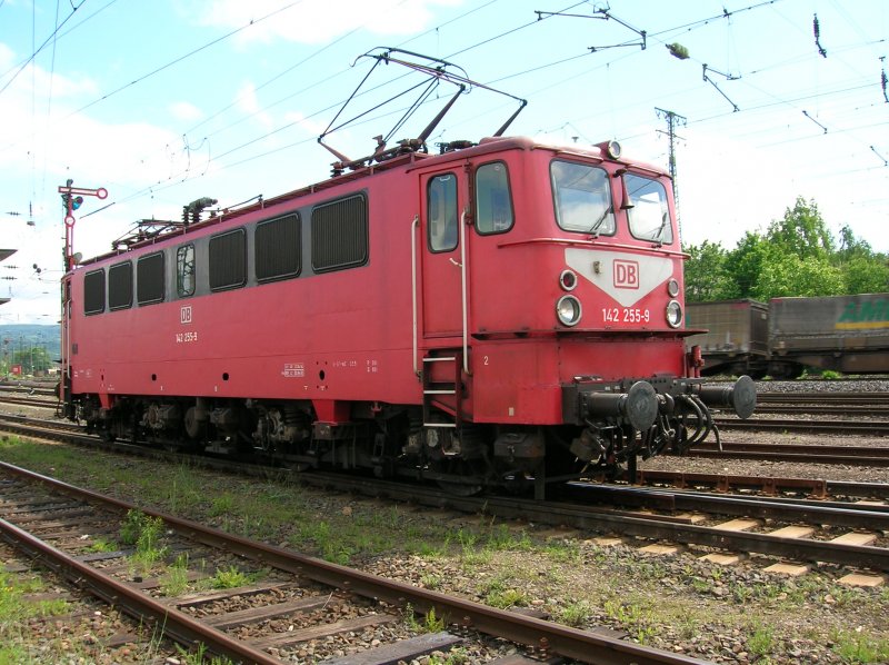 142 255 in Koblenz.