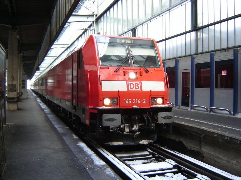 146 214-2 in Stuttgart.