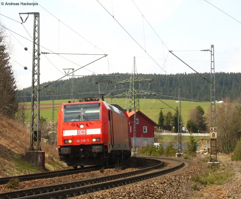 146 236-5  Triberg  mit dem IRE 4711 am km 68,9 17.4.08