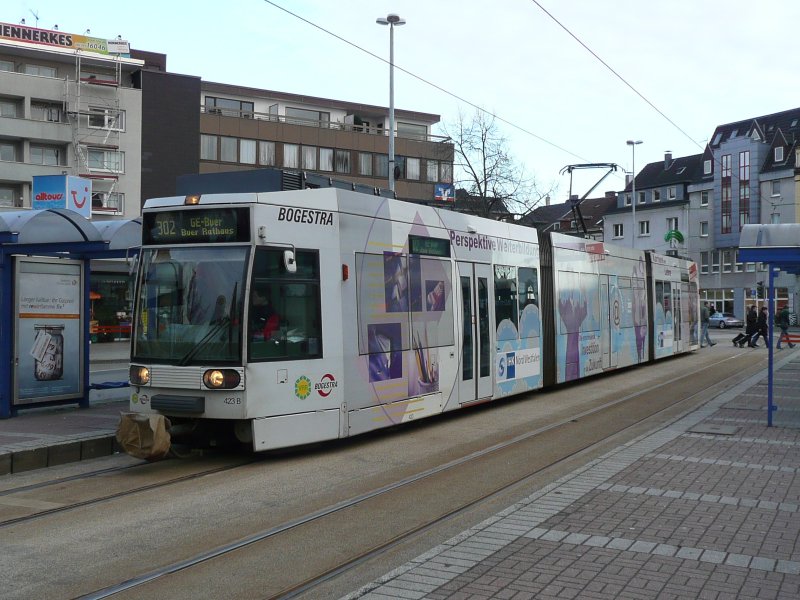 18.02.09,BOGESTRA Nr.423 in Wattenscheid.