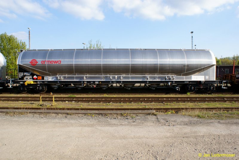 19.04.2009. Kohlenstaubwagen im Gterbahnhof Braunschweig.