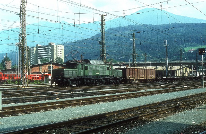 194 044  Innsbruck  11.08.80