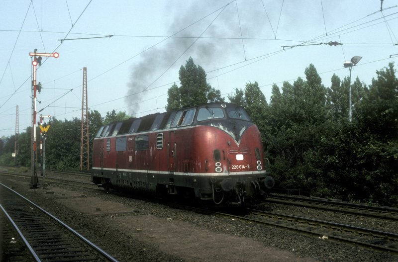 220 014  Bremerhaven-Lehe  01.09.83