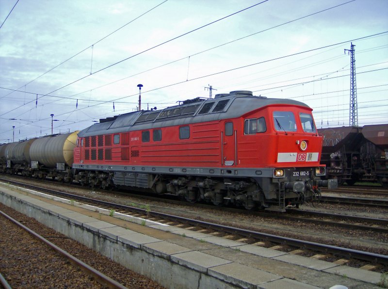 232 682-5 im Bahnhof Cottbus