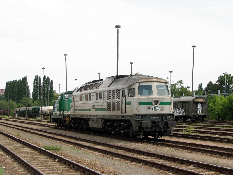 232 714 (W232.09 der ITL), ex TE 109 026 in Dresden Alberthafen (23.07.2006)