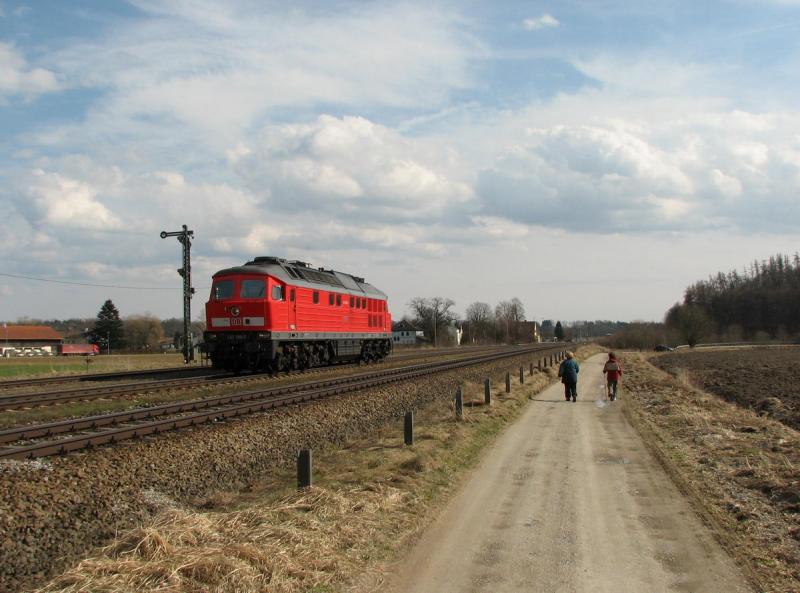 233 586 in Tssling (01.04.2006)