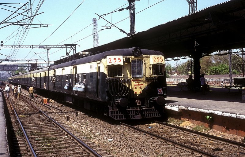 255  Dehli-Shahdara  30.03.96