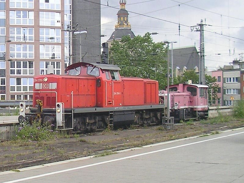 294 378 in Kln Hbf. 