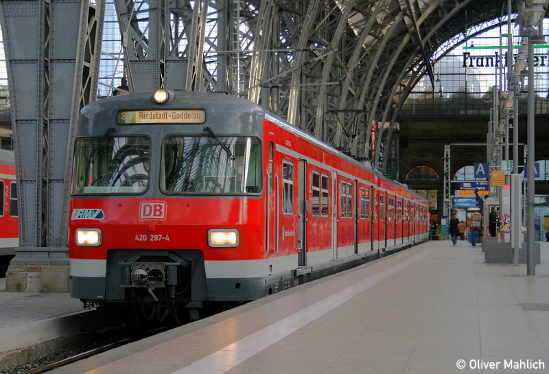 420 297/797 am Samstag den 3.2.2007 in Frankfurt (Main) Hbf