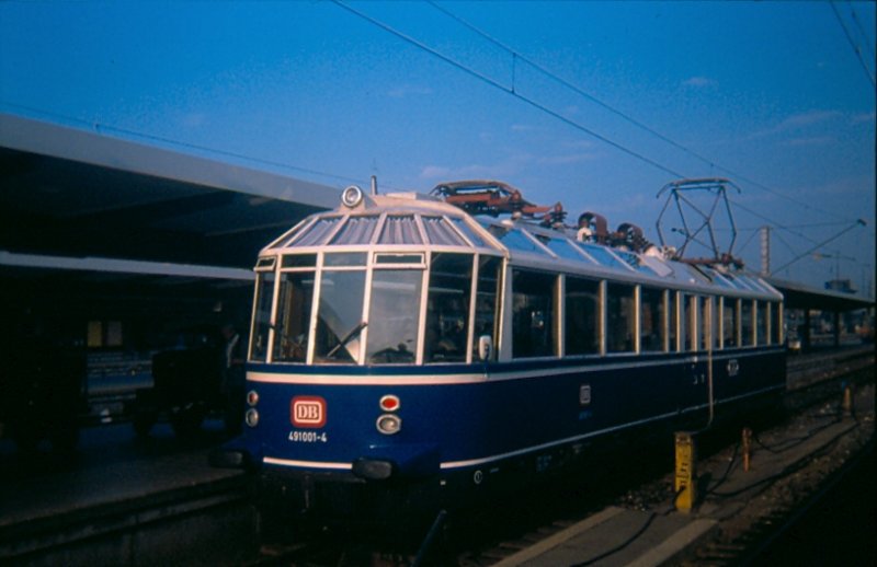 491 001 im Mnchner Hauptbahnhof