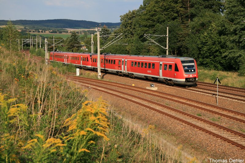 612 519 unterwegs auf der Sachsenmagistrale, hier aufgenommen am 19.08.07 kurz vor Niederwiesa.