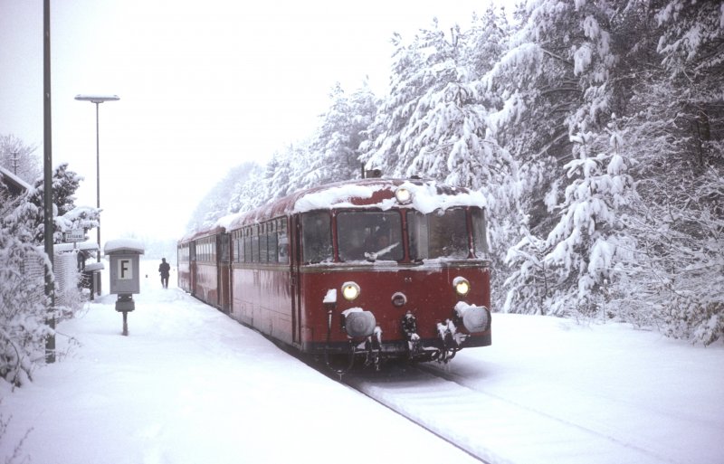 798 576  Schafhausen  24.02.82