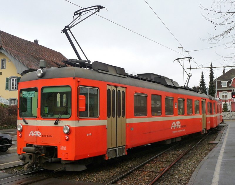 AAR - Triebwagen Be 4/4 15 mit Steuerwagen BDt 85 unterwegs in Suhr als Regio nach Schftland am 07.02.2009