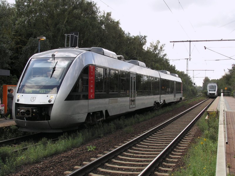 Abellio Dieseltriebwagen Lint VT 11 002-2 als RB46 am 29.08.2006 in Bochum Nokia.