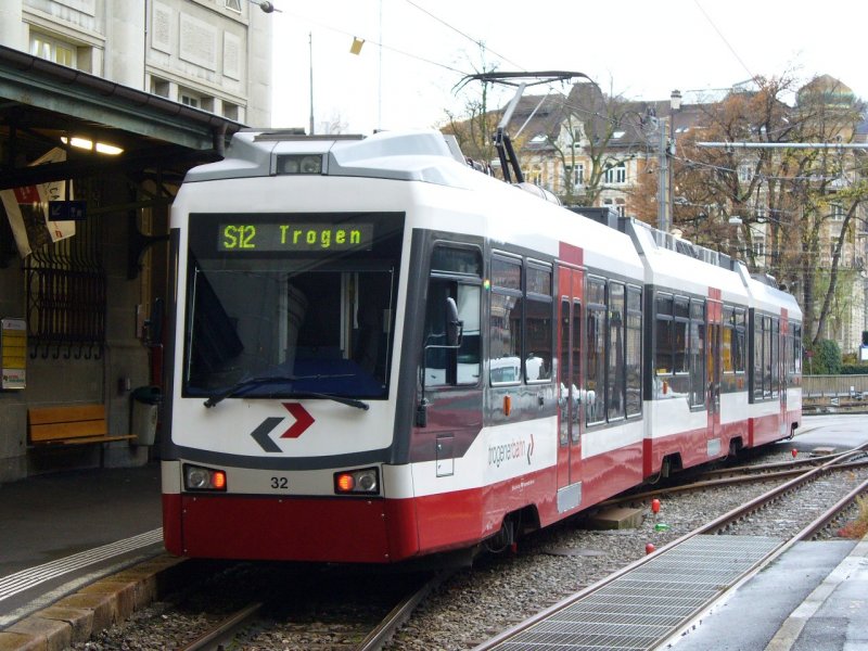 AB/TB - Be 4/8 32 im Schmalspurbahnhof der Appenzellerbahnen in  St.Gallen am 11.11.2007