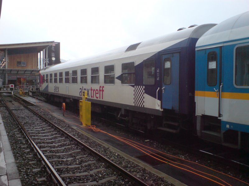 alex treff Wagen 50 46 86-33 194-4 
der ARRIVA auf Gleis 4 in Bahnhof Oberstdorf, am 21.07.08
