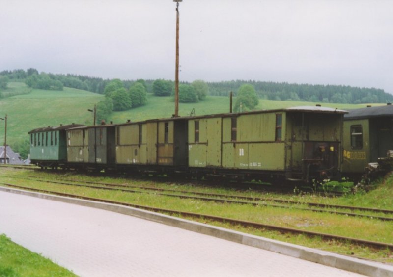 Ausgediente Schmalspurpackwagen in Cranzahl, 06.02