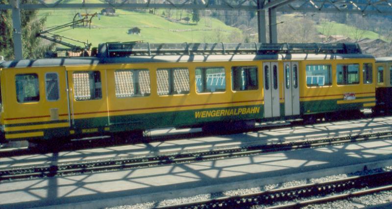 BDhe 4/4  120
25.04.04 Lauterbrunnen