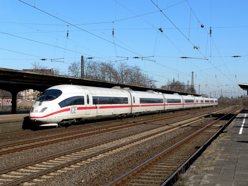 bei der Durchfahrt im Bahnhof Herne