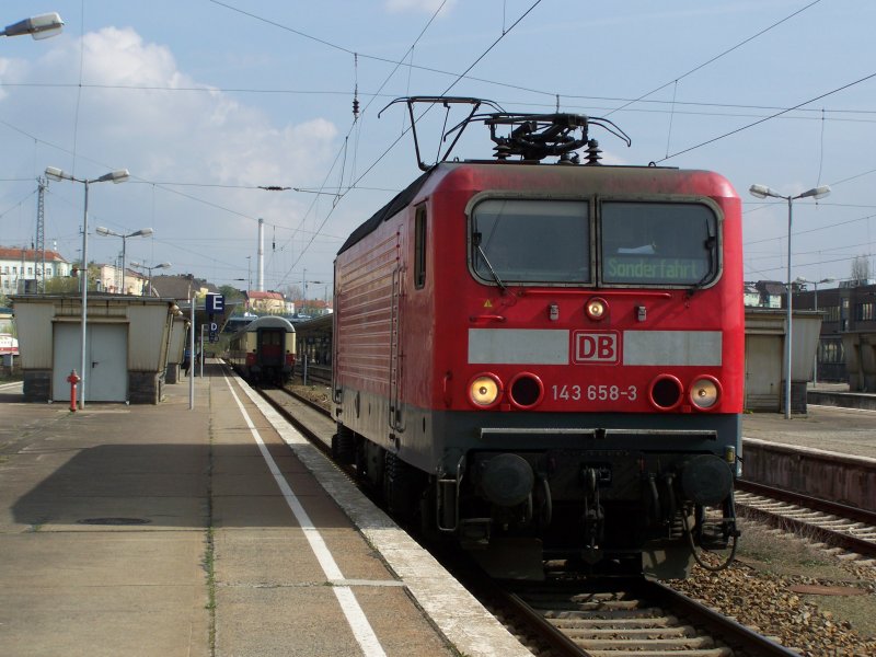 BR 143 in Berlin Lichtenberg.