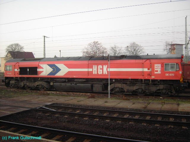 DE 670,03.12.2006 im Bahnhof Guben