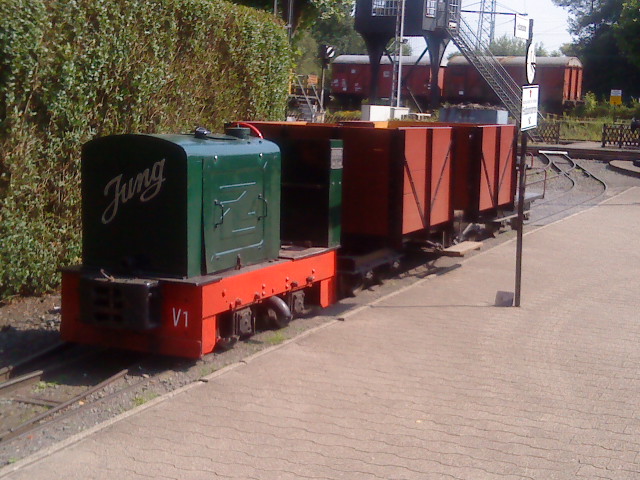 Der Museumsfeldbahnzug im Bochumer Eisenbahnmuseum.