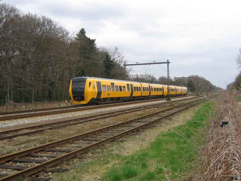 DM'90 3428+3425 als trein 7960 naar Zwolle te Hengelo, 13 april 2006